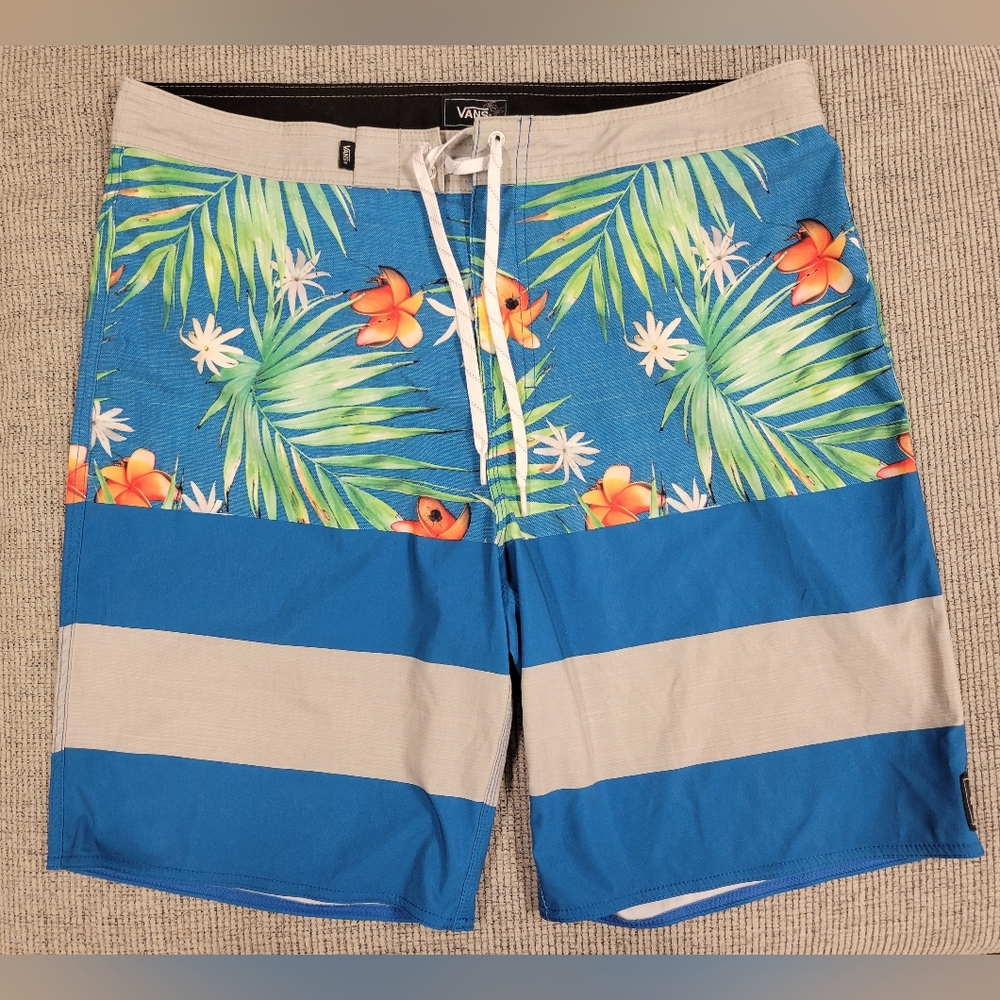 VANS Board Shorts Men's Size 36 Blue Tropical Floral Stripes Surf Swim Trunks